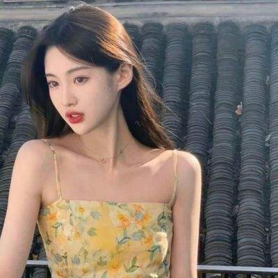 戏里戏外的世界：《戏台》的隐喻与讽刺